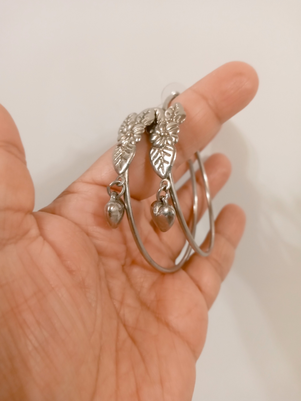 Vintage Floral Leaf Hoop Earrings with Dangle Accents